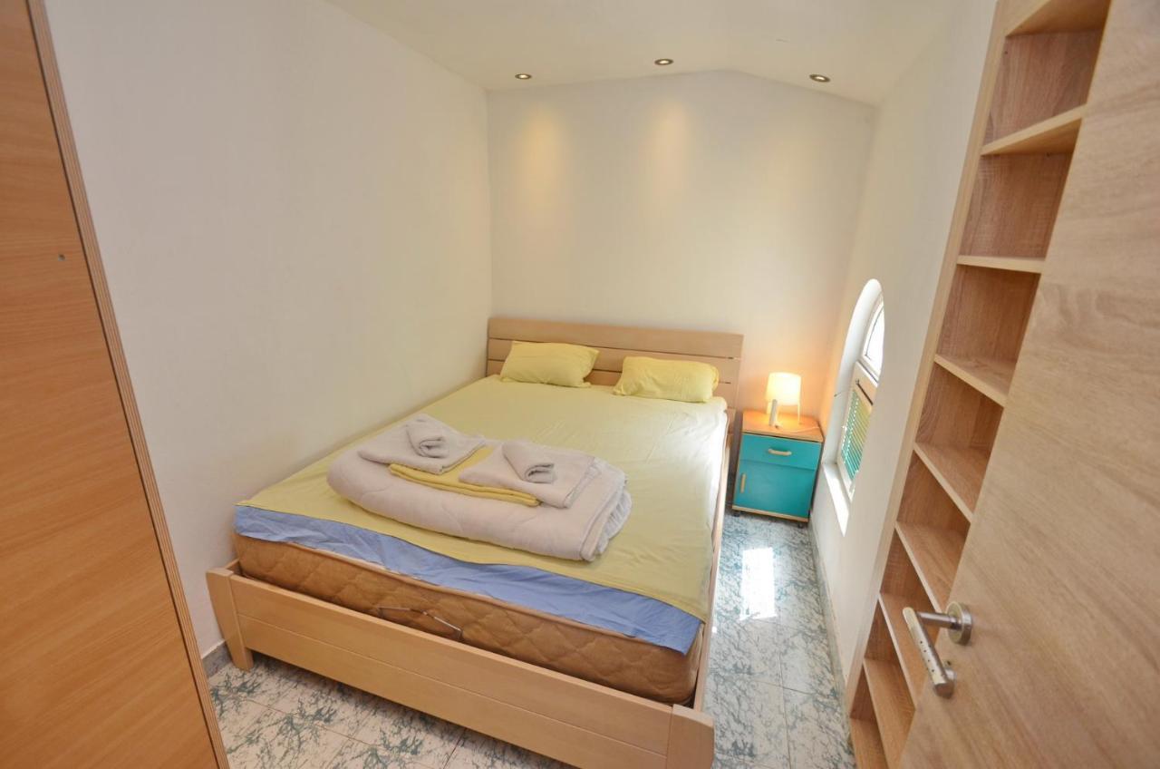 Bugi Apartment Kotor Exterior photo