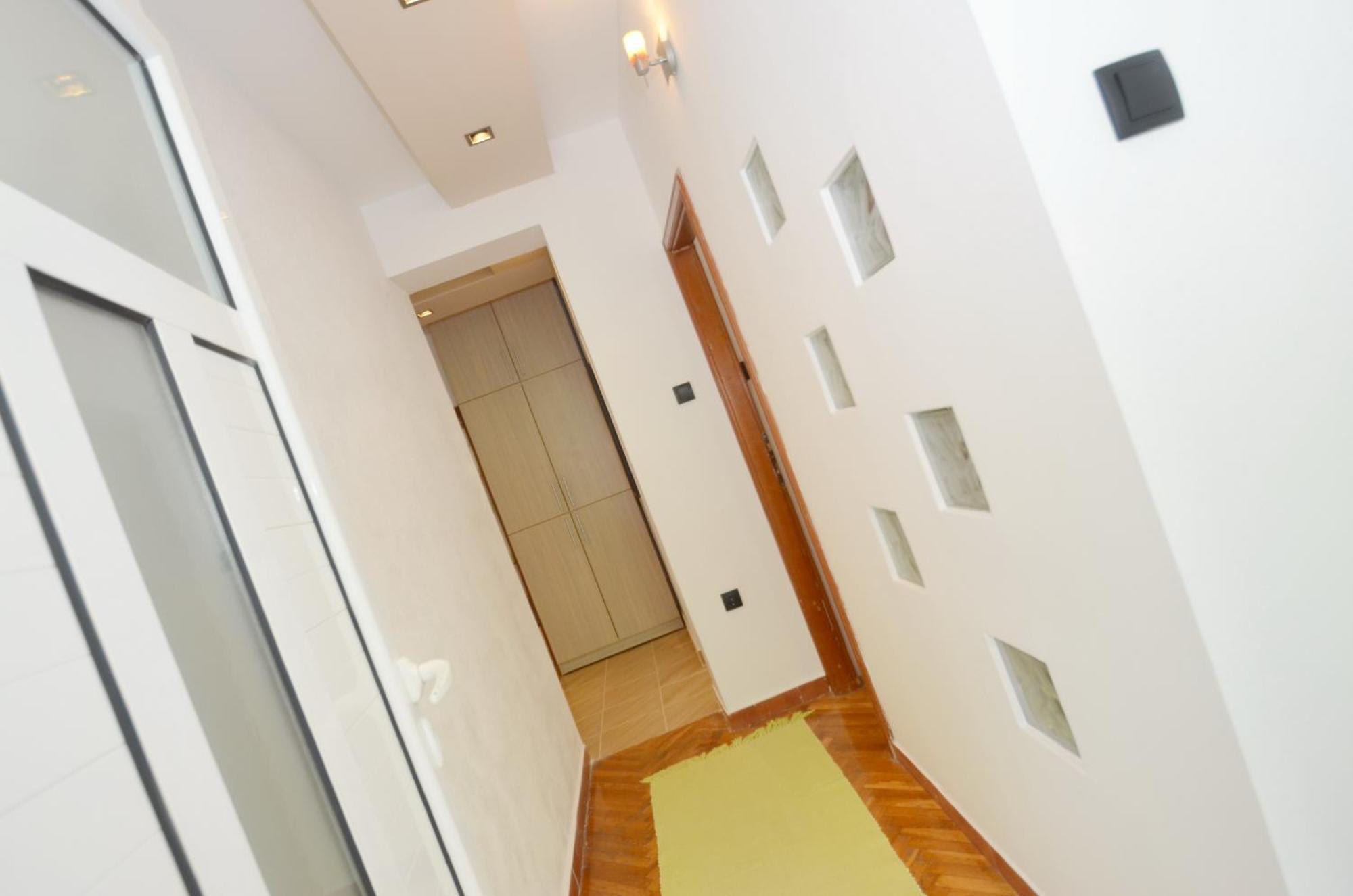 Bugi Apartment Kotor Exterior photo